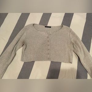 Brandy Melville Long Sleeve Button Down Crop